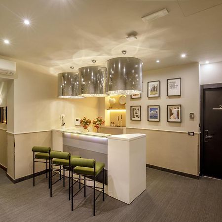 Stay Inn Rome Via Del Corso מראה חיצוני תמונה